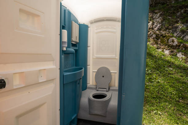 Best Portable toilet rental cost  in Dell Rapids, SD